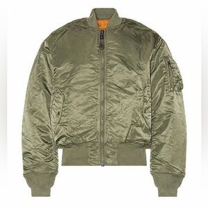 ALPHA INDUSTRIES MA-1 Reversible Bomber Jacket in Sage Green Size Small